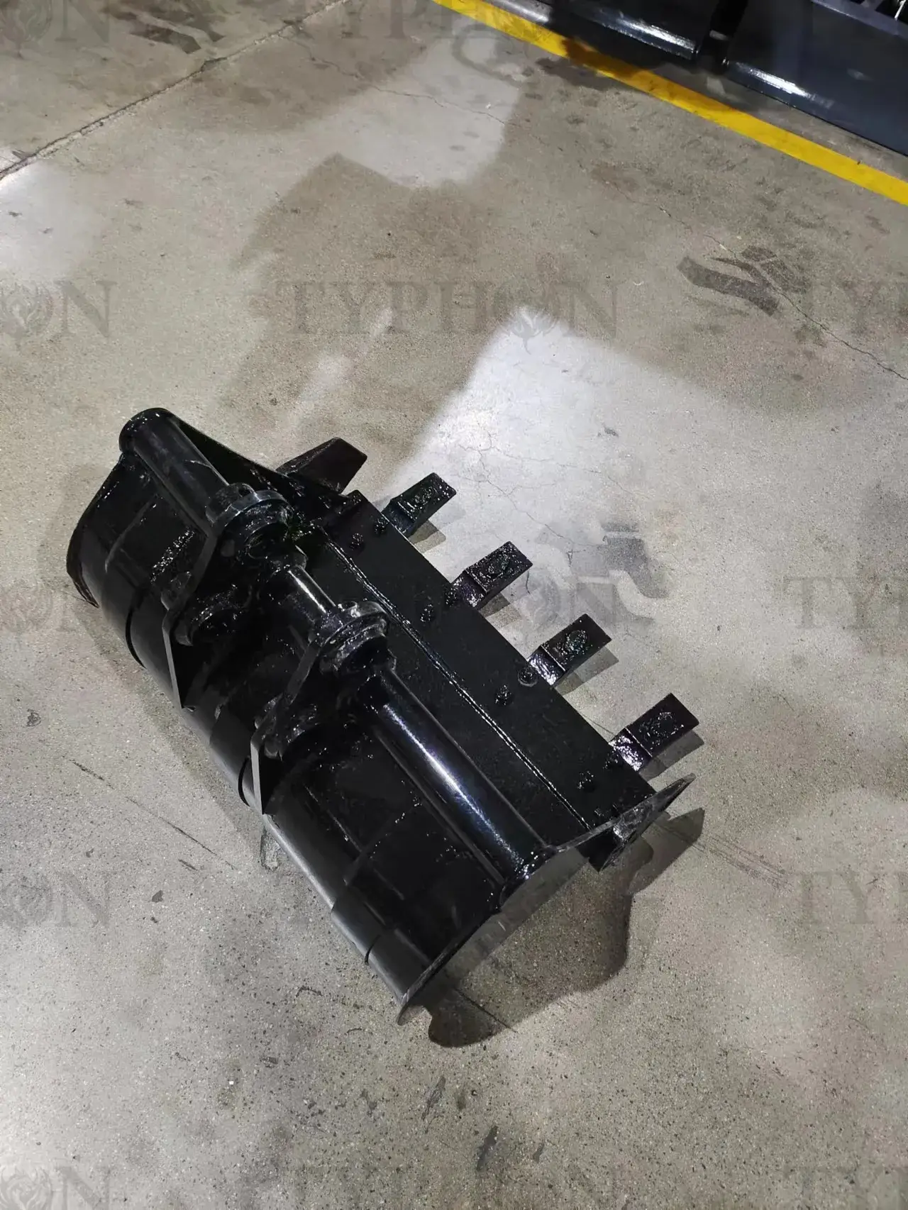 TERROR X2 600mm Teeth Bucket Set - Image 6