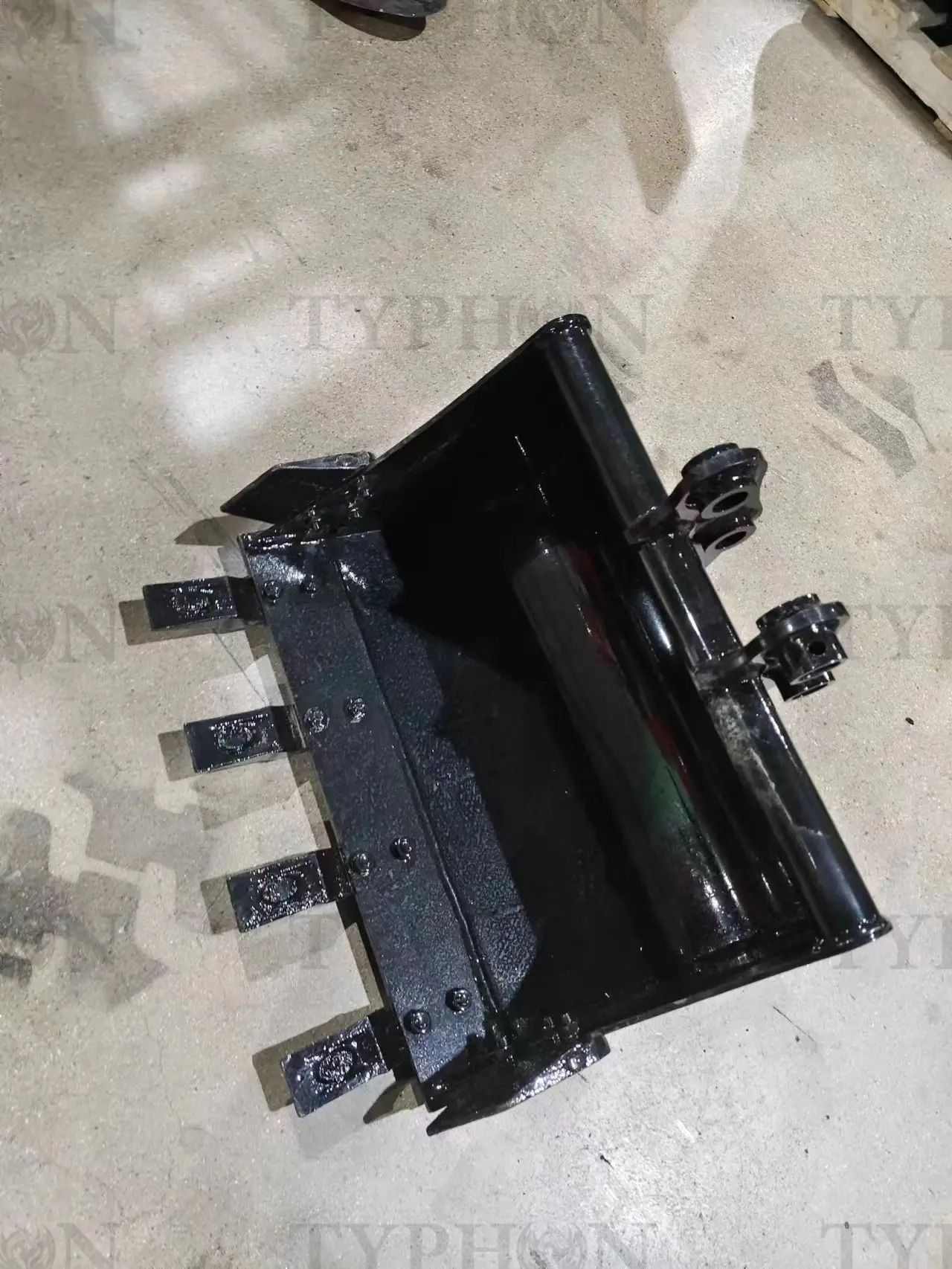 TERROR X2 600mm Teeth Bucket Set - Image 7