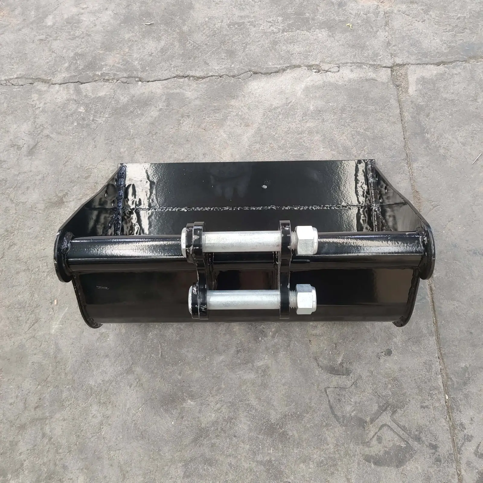 TYPHON 500mm Plain Mud Bucket Set - Image 10