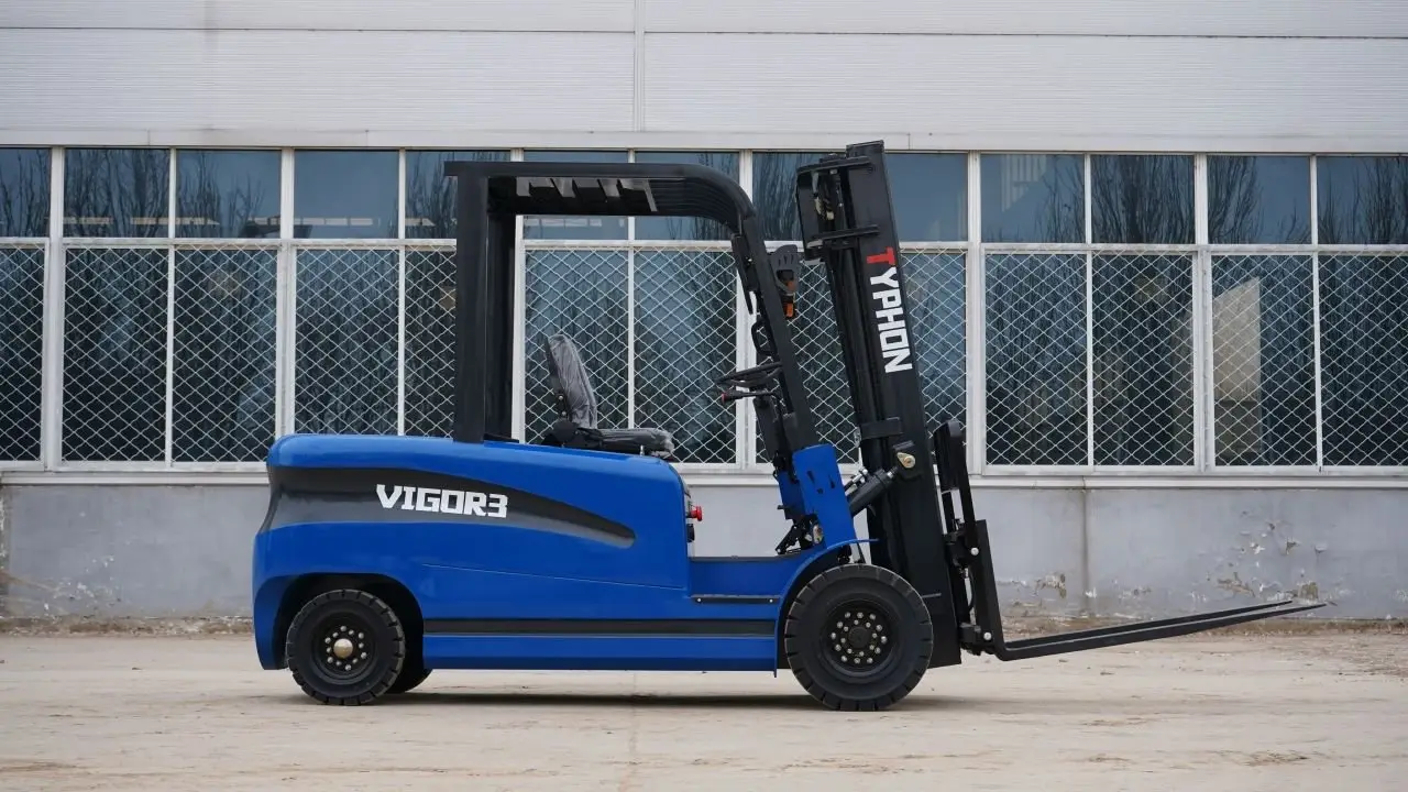 TYPHON VIGOR 3 Ton Blue Forklift - Image 5