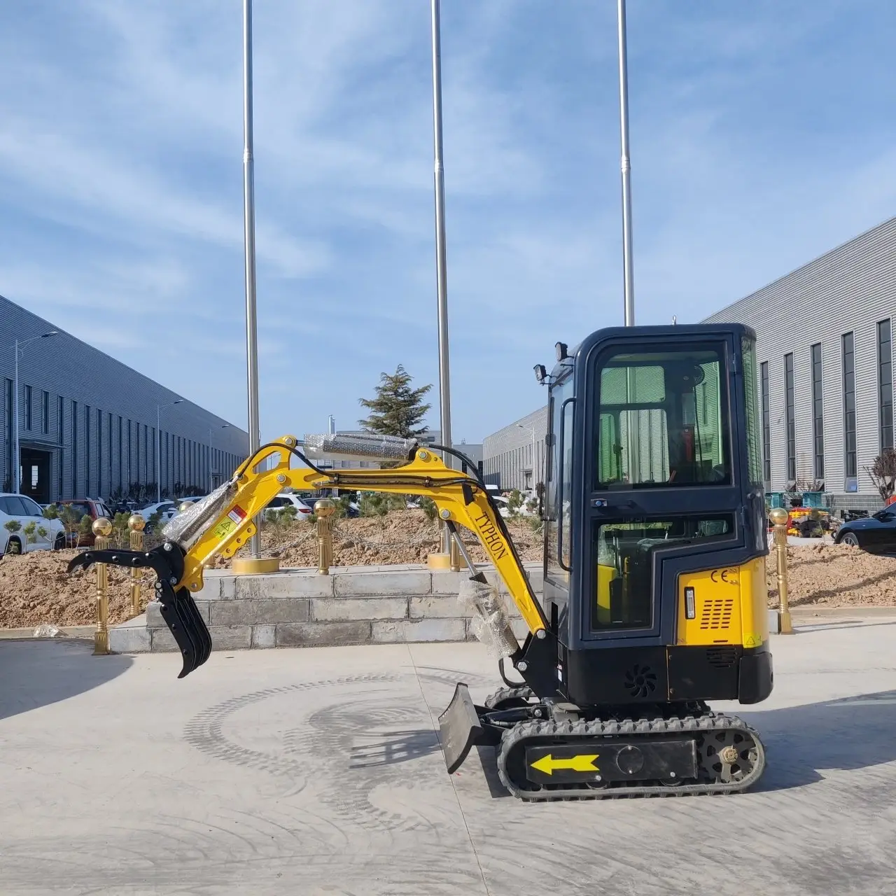 TYPHON Mini Excavator Grapple Tool - Image 8