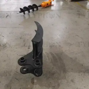 Rake-22-Wide-TYPHON-Attachment1.webp