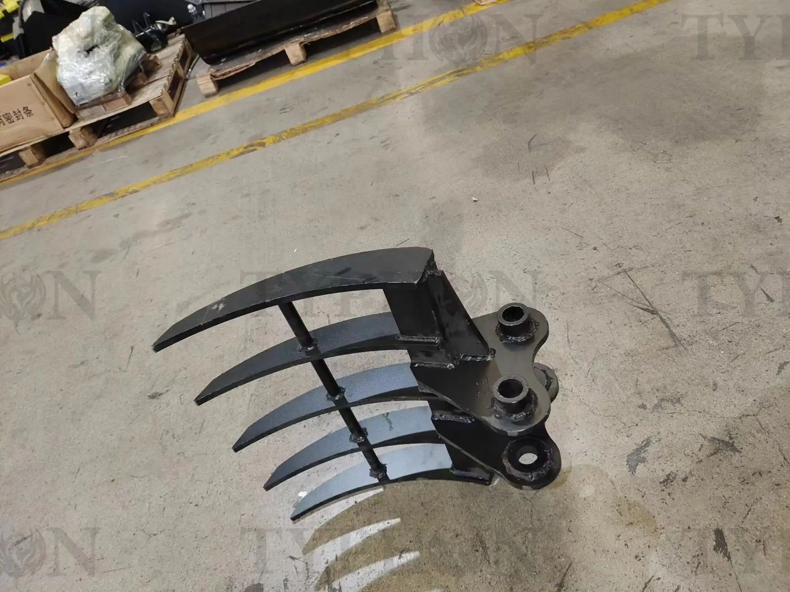 TERROR X2 PRO 22in Excavator Rake - Image 6