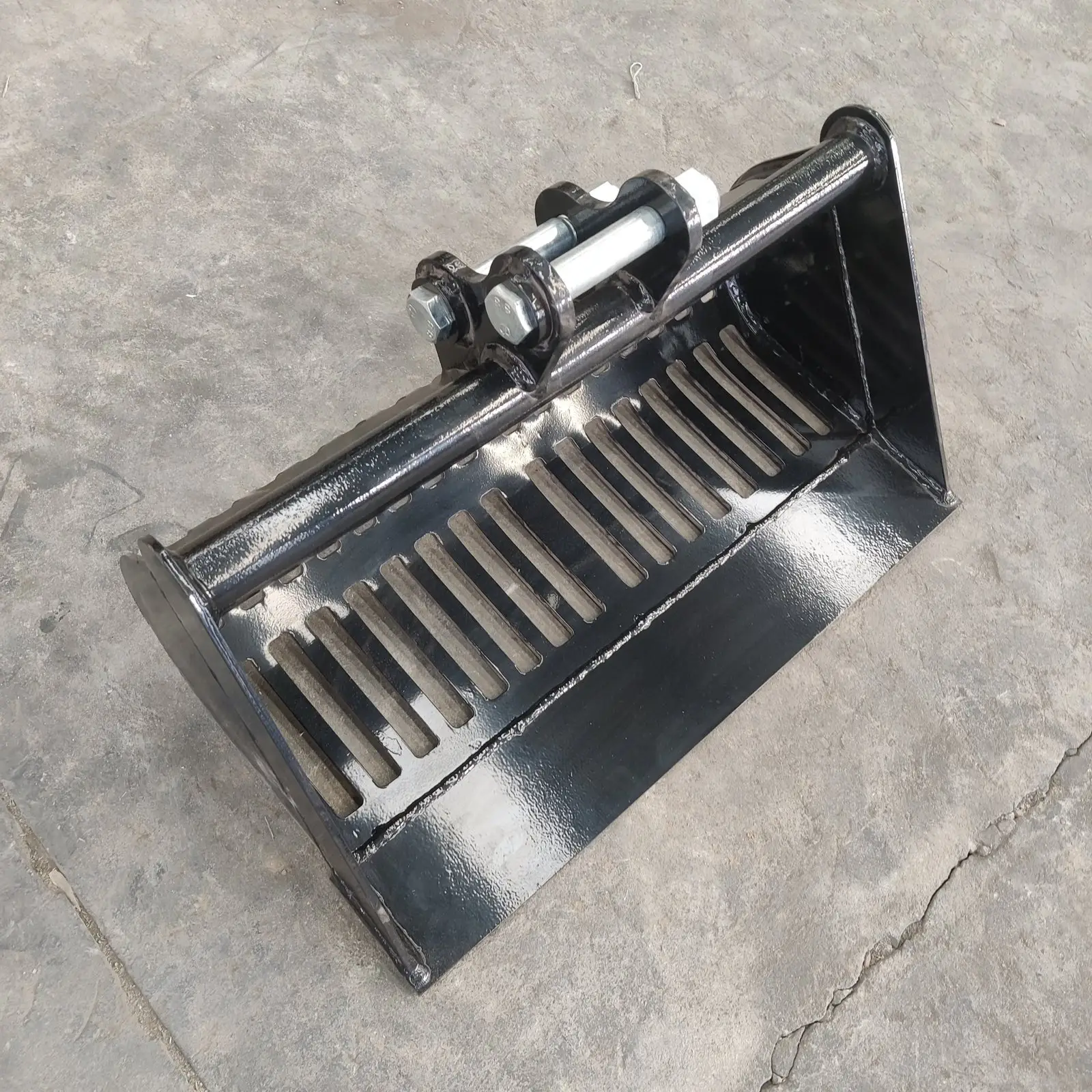 TYPHON 600mm Skeleton Bucket Set - Image 5