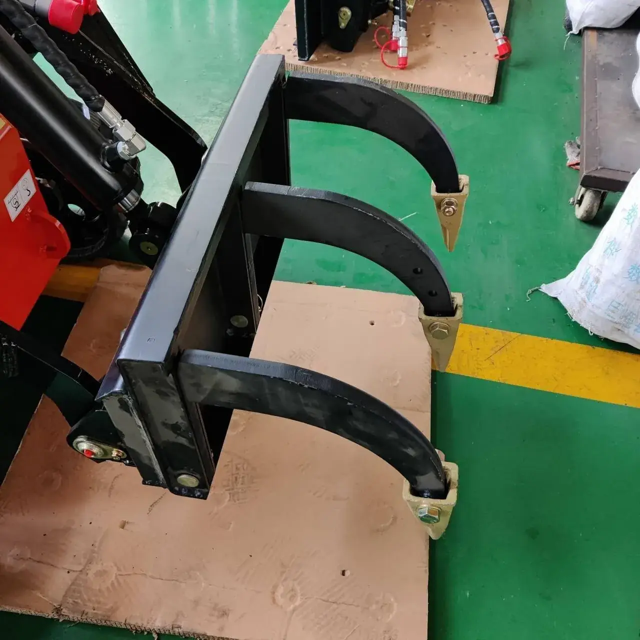 Skid Steer Ripper Tool Attachment - Image 10