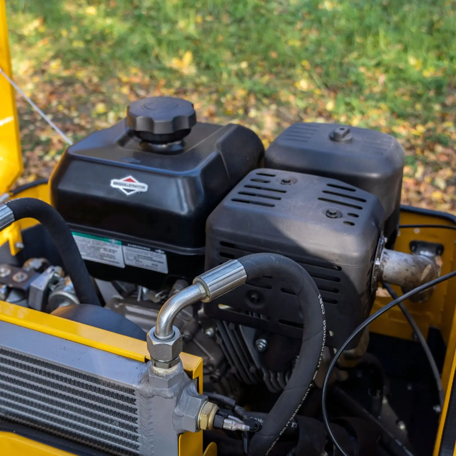TYPHON FURY 10 1 Ton Road Roller - Image 28