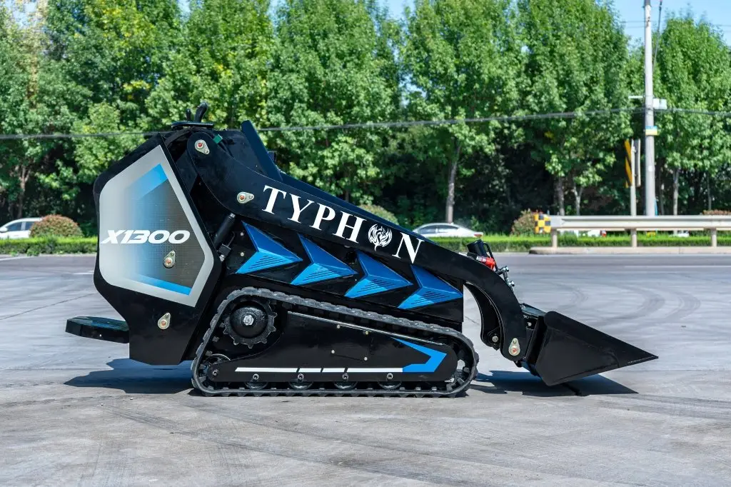 TYPHON STOMP X1300 Mini Skid Steer - Image 16