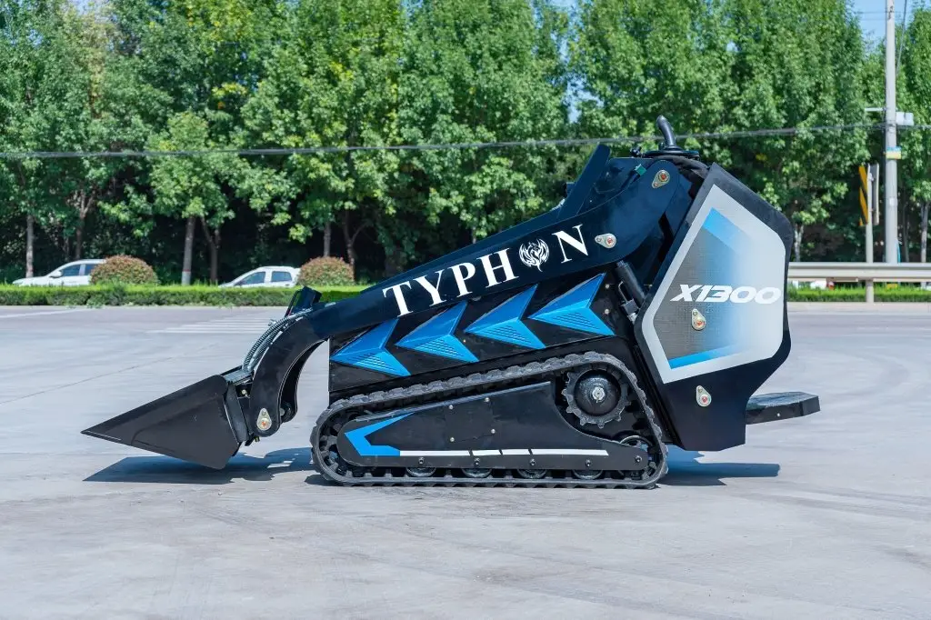 TYPHON STOMP X1300 Mini Skid Steer - Image 14