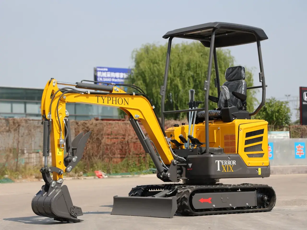 TYPHON TERROR XIX STORM 1.8 Ton - Image 4