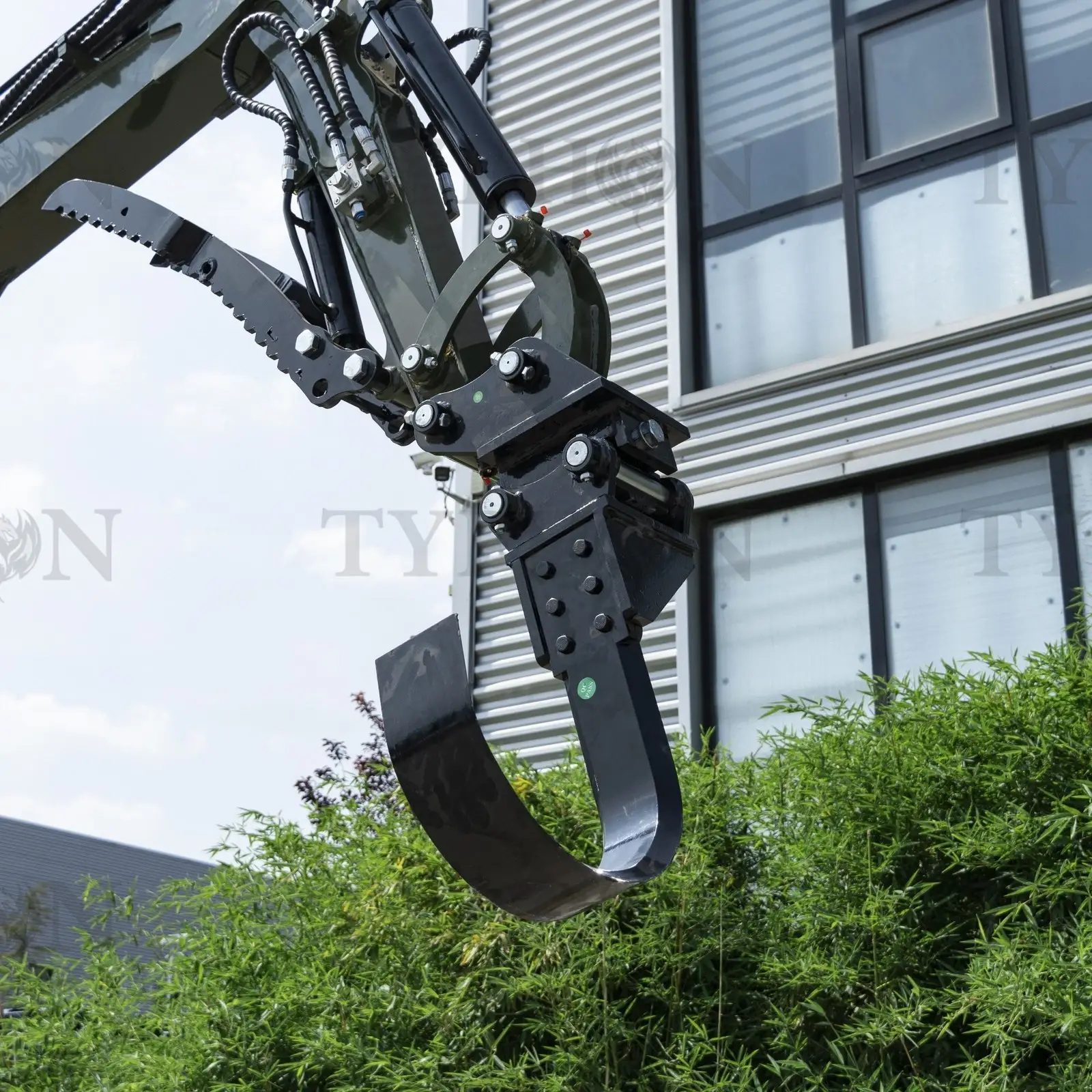 Mini Excavator Tree Digging Blade